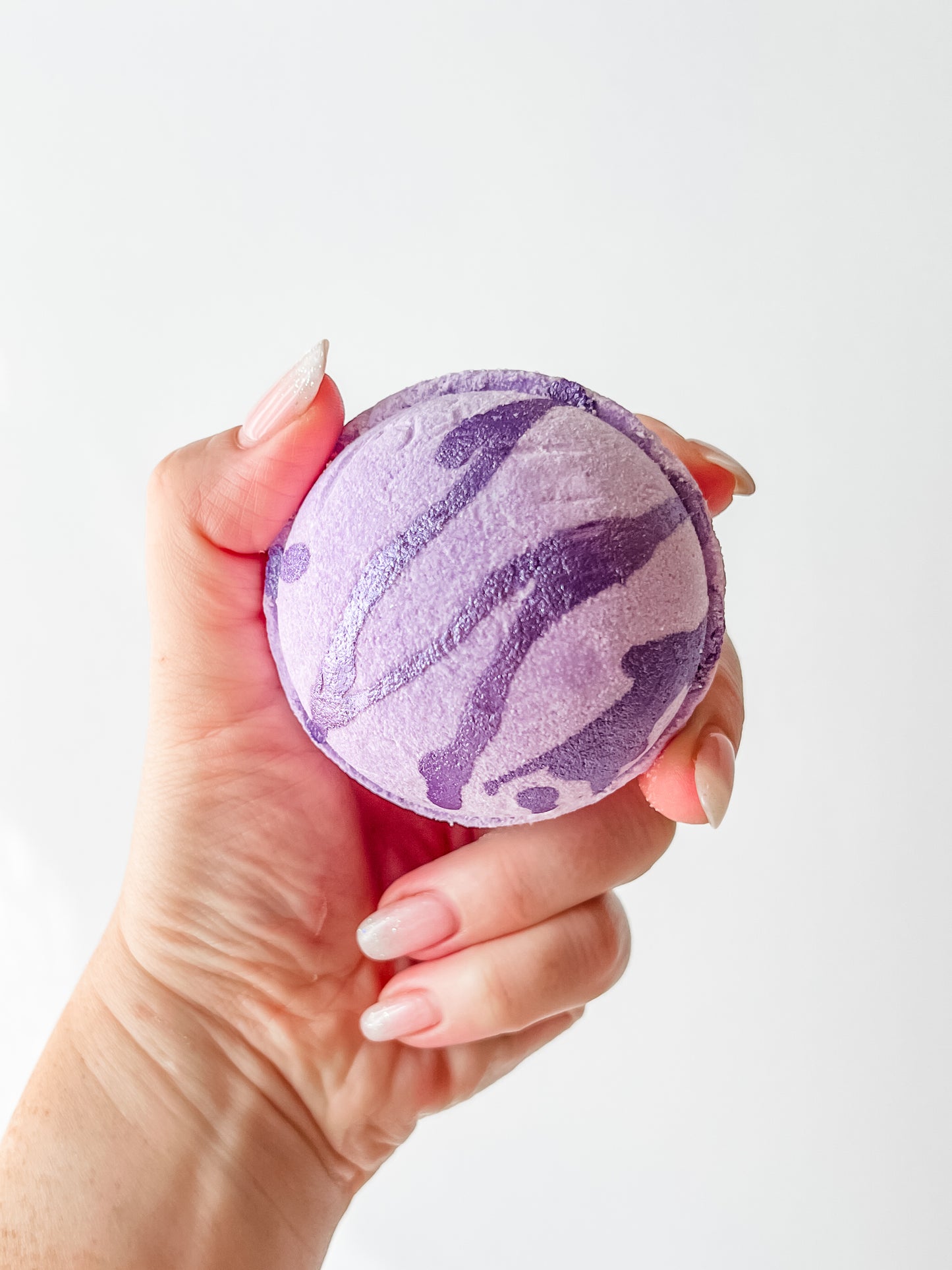 Luxe Lavender Shea Butter Bath Bomb